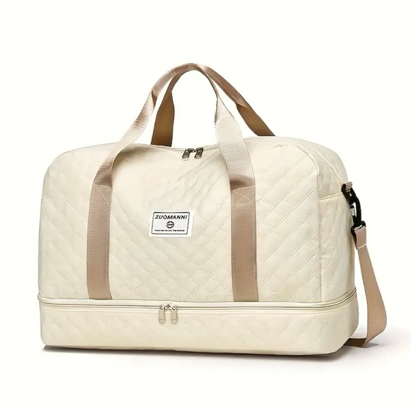 New Oversized Duffel Bag - Stylish & Durable with Shoe Compartment (11”x19”) - Picture 1 of 4